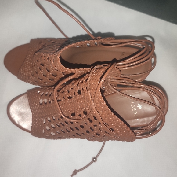 Mulberry Women's Woven Leather Wedge 38 - Picture 11 of 14